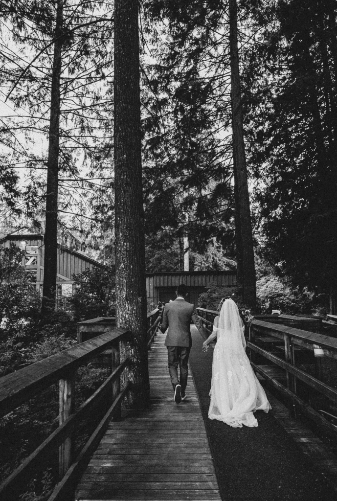 whonnock lake wedding