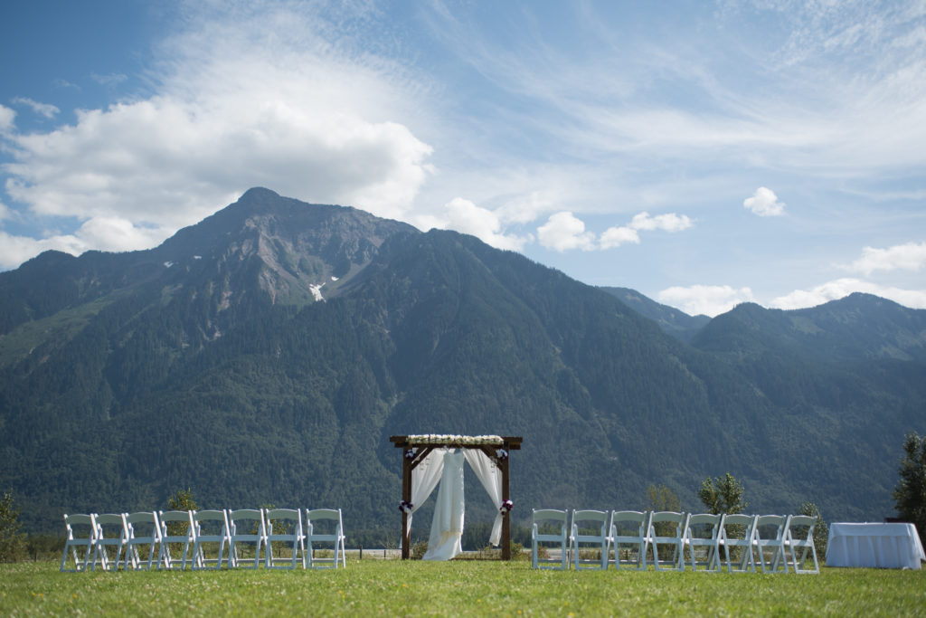 Fraser River Lodge Weddings