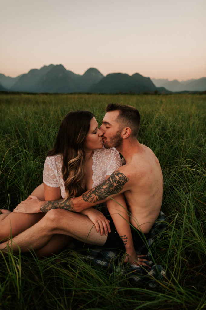 intimate couple photographer