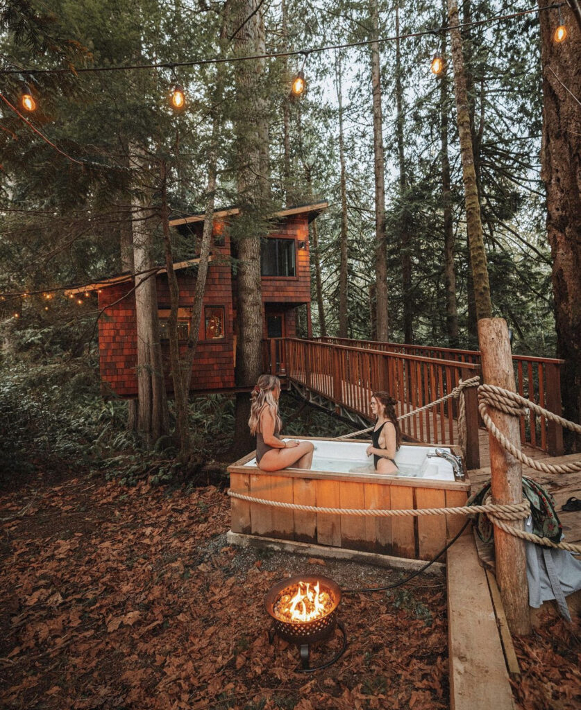East Sooke Treehouse - Vancouver Island Intimate Couples Photographer The Cheeky Club
